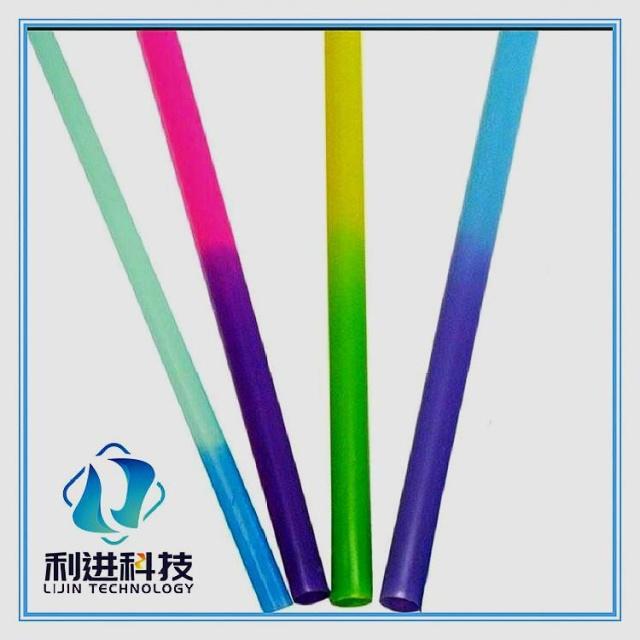 「感溫粉供應銷(xiāo)售」五彩繽紛的遇冷變色吸管使用安全嗎？